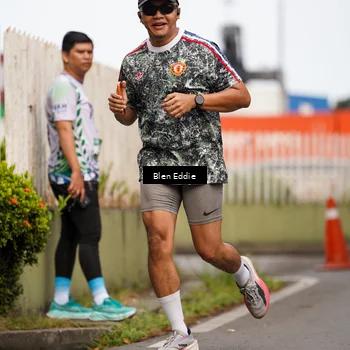Runner Photo 8128204