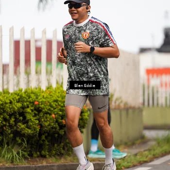 Runner Photo 8128206