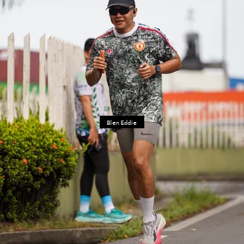 Runner Photo 8128208