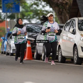 Runner Photo 8128273