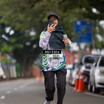 Runner Photo 8128376