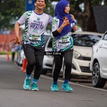 Runner Photo 8128400