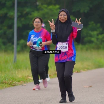 Runner Photo 8128563