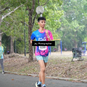 Runner Photo 8128787