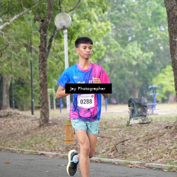 Runner Photo 8128791