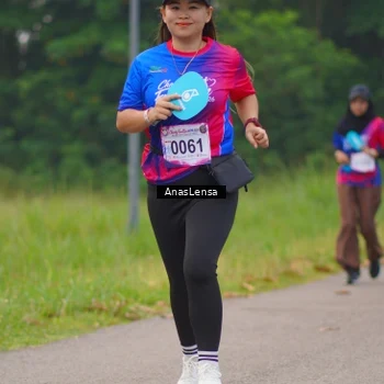 Runner Photo 8128803