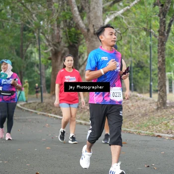 Runner Photo 8128850