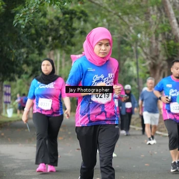Runner Photo 8128859