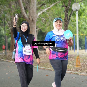 Runner Photo 8128890