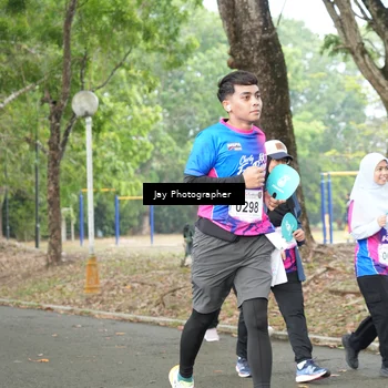 Runner Photo 8128904