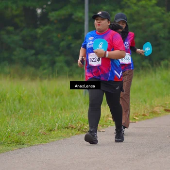 Runner Photo 8128937