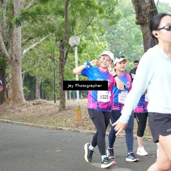 Runner Photo 8128994