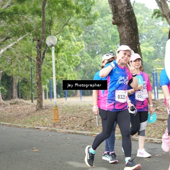Runner Photo 8129009