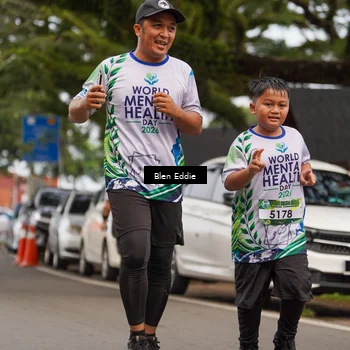 Runner Photo 8129039