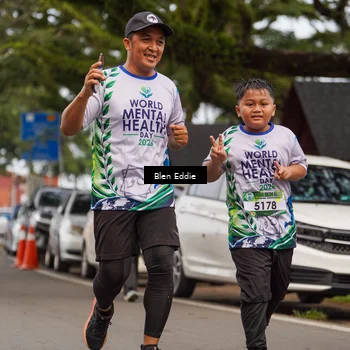 Runner Photo 8129040