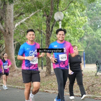 Runner Photo 8129079
