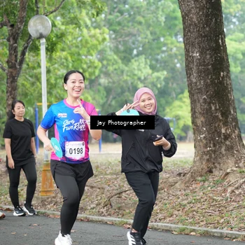 Runner Photo 8129121