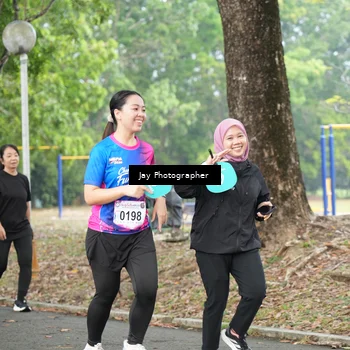 Runner Photo 8129137