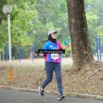 Runner Photo 8129159