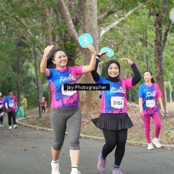 Runner Photo 8129395