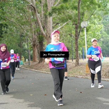 Runner Photo 8129414
