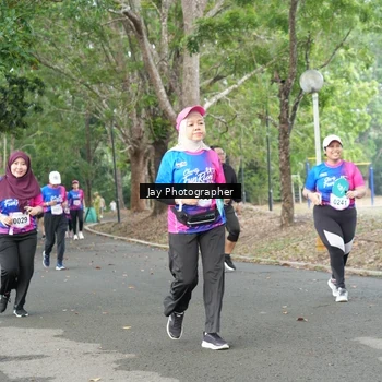 Runner Photo 8129418