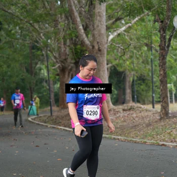 Runner Photo 8129475