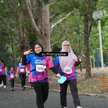 Runner Photo 8129530