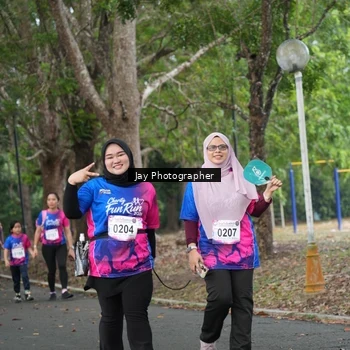 Runner Photo 8129533