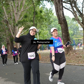 Runner Photo 8129573