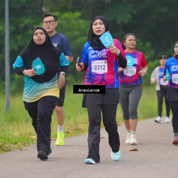 Runner Photo 8129595