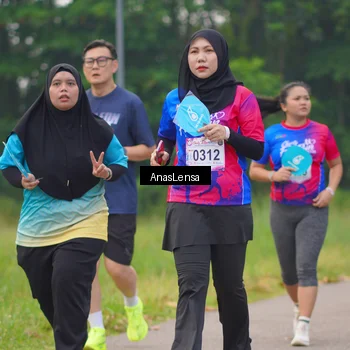 Runner Photo 8129702