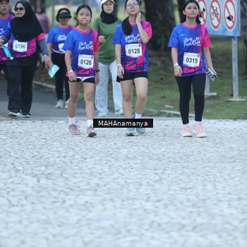 Runner Photo 8129706