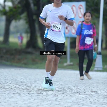 Runner Photo 8129709