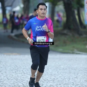 Runner Photo 8129719