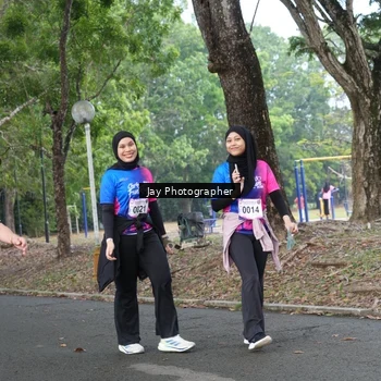 Runner Photo 8129723