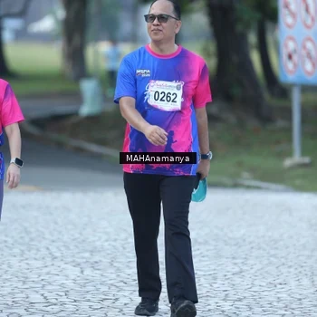 Runner Photo 8129743