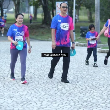 Runner Photo 8129750