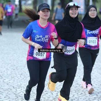 Runner Photo 8129754