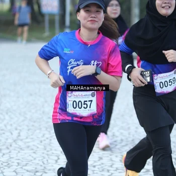 Runner Photo 8129758