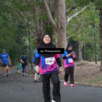 Runner Photo 8129788