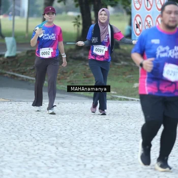 Runner Photo 8129810