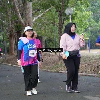 Runner Photo 8129880