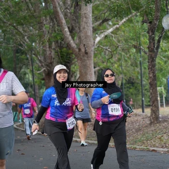 Runner Photo 8129890
