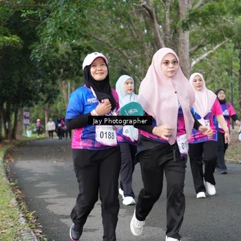 Runner Photo 8129894