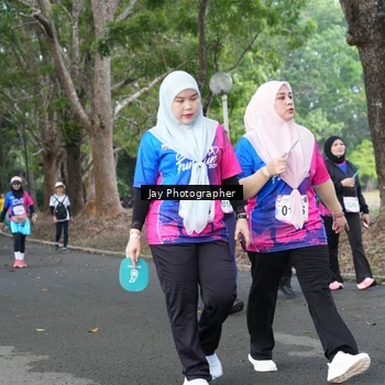 Runner Photo 8129903