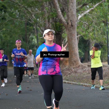 Runner Photo 8130004
