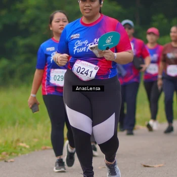 Runner Photo 8130027