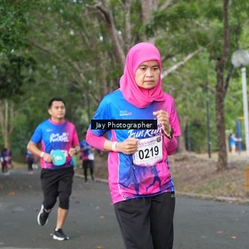 Runner Photo 8130060