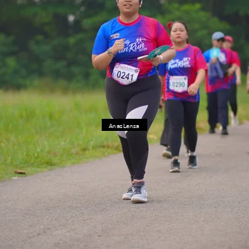 Runner Photo 8130074